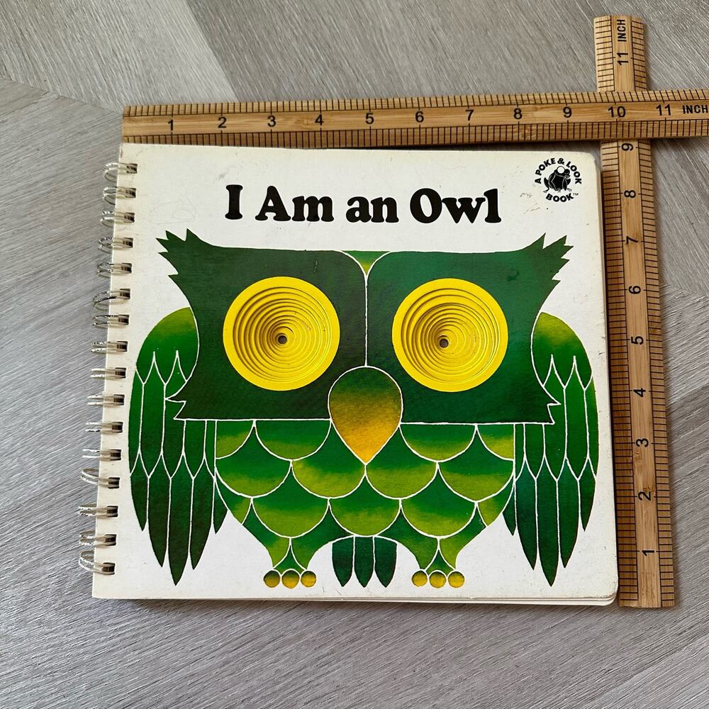 I Am An Owl Spiral Bound Poke & Look Board Book Vintage 1981 - Picture 12 of 12